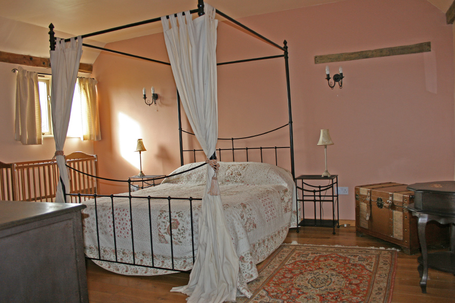 Bread Cottage - Bedroom 1
