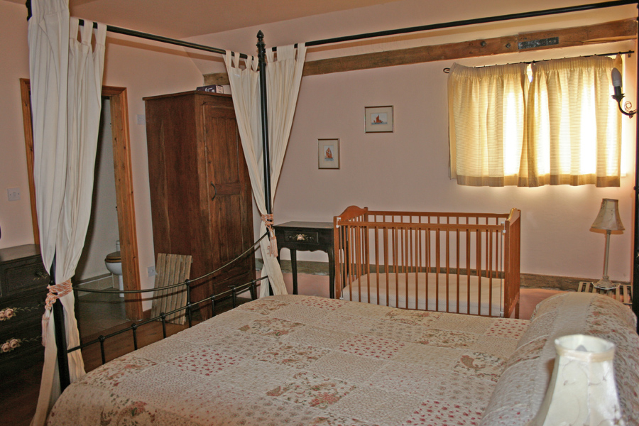 Bread Cottage - Bedroom 1